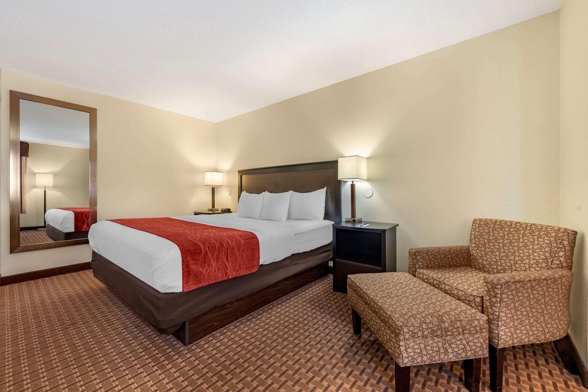 Comfort Inn & Suites Warsaw Near Us-30 Екстер'єр фото